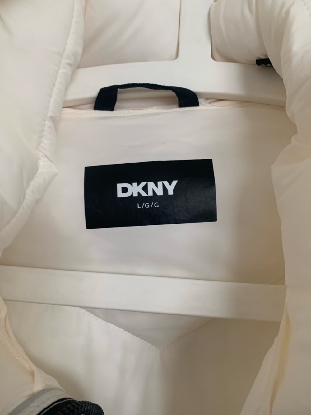 DKNY White Hooded Quilted Hybrid Puffer Jacket - Picture 2 of 3